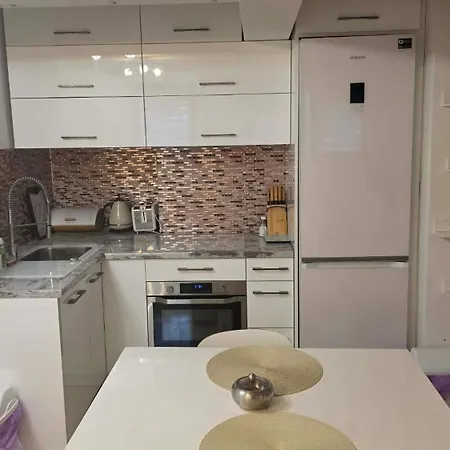 Srodmiescie Apartment